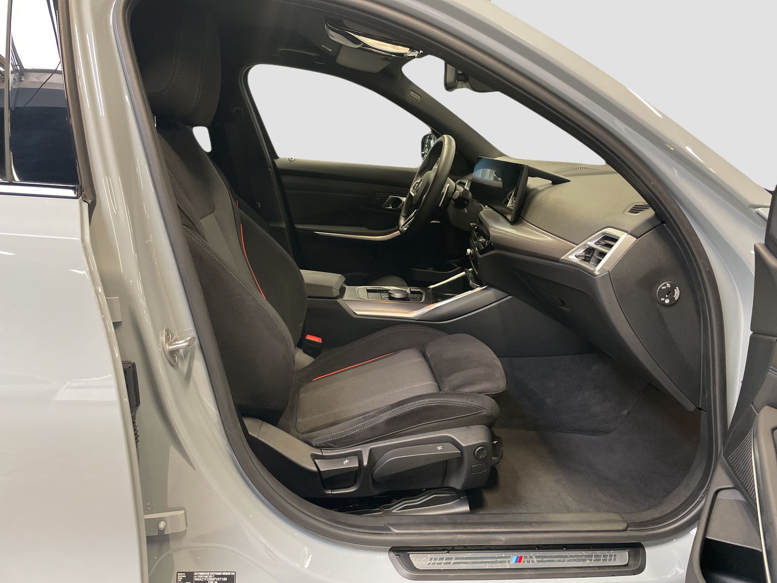 BMW 320d Touring M Sport AHK LiveCockpitProf Kamera