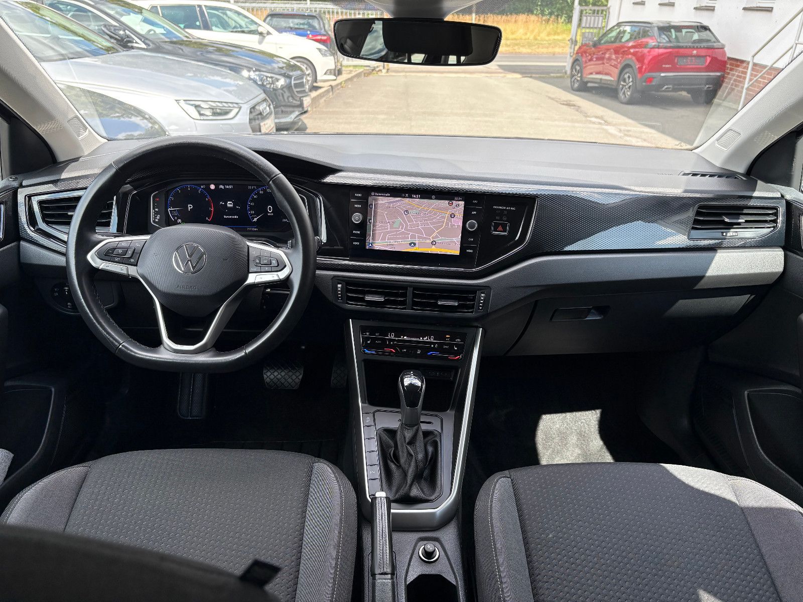 Volkswagen Taigo 1.0 TSI DSG IQ DRIVE Life - Samsaru's Car Outlet