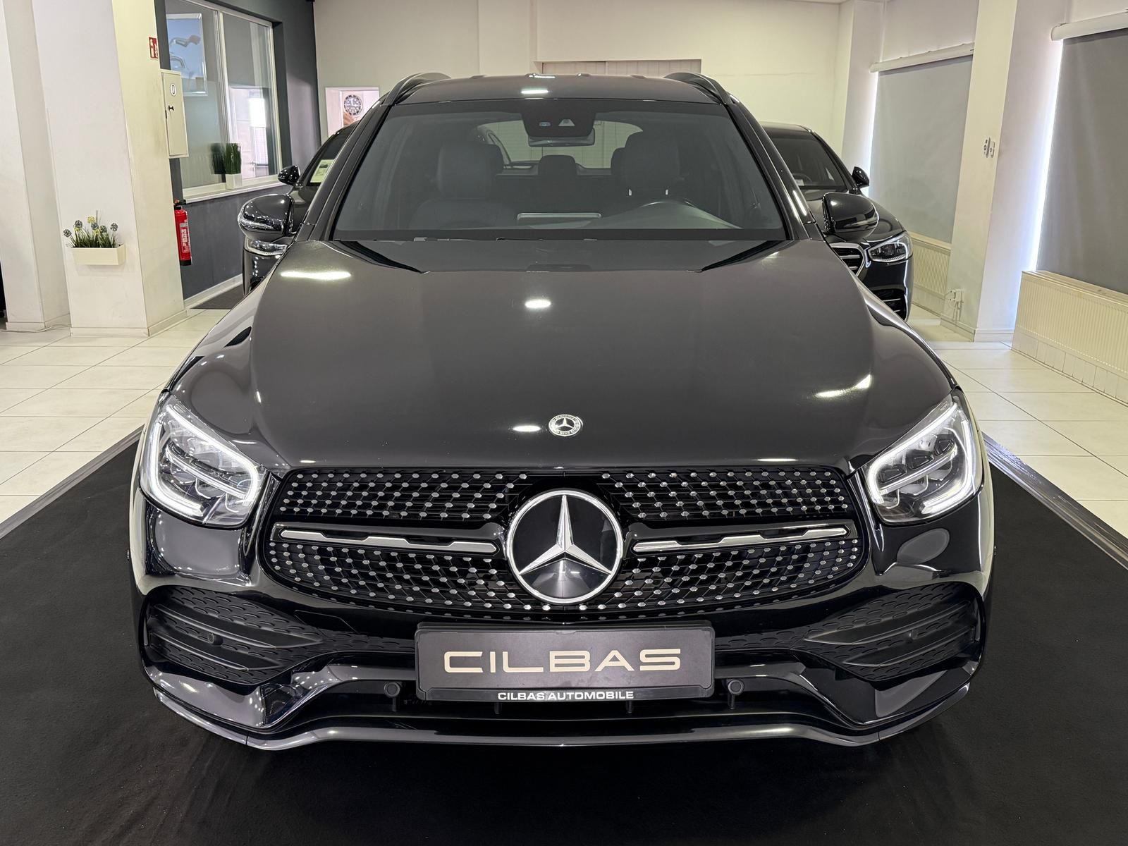 Mercedes-Benz GLC 300 de 4M AMG-Line - Samsaru's Car Outlet