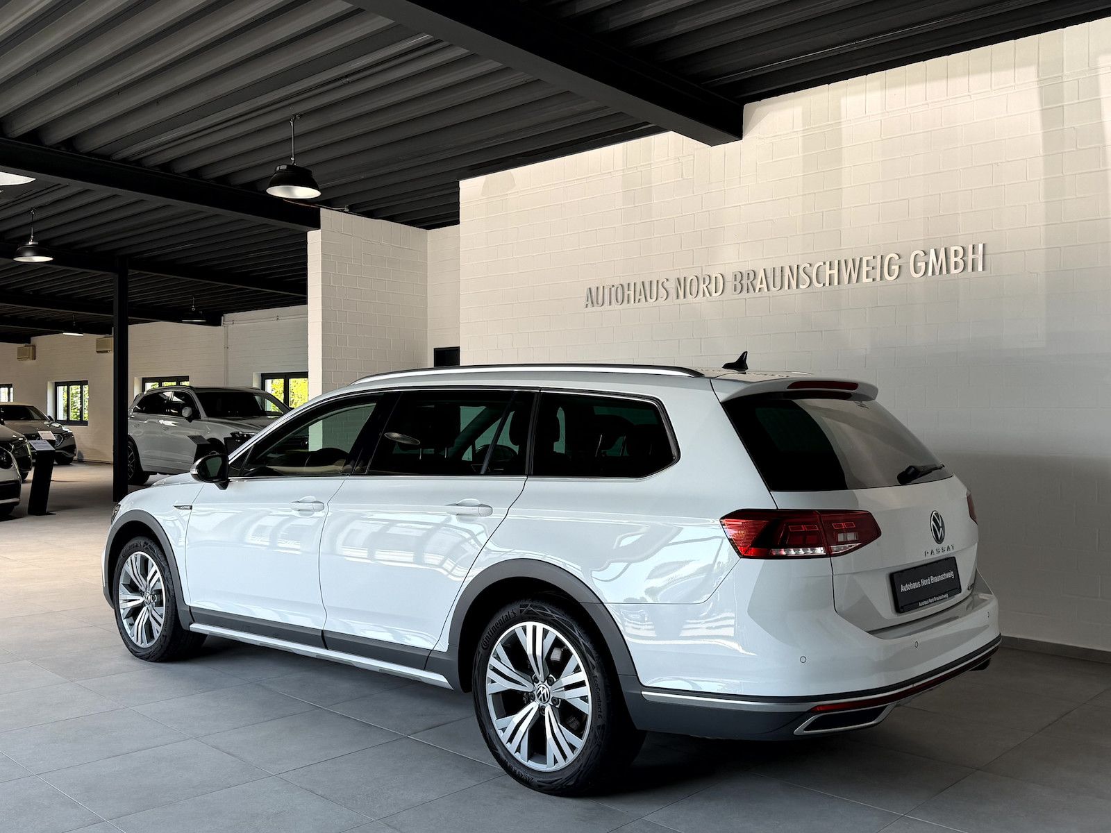 Volkswagen Passat Alltrack Variant 2.0 TDI DSG*Pano*AHK*LED