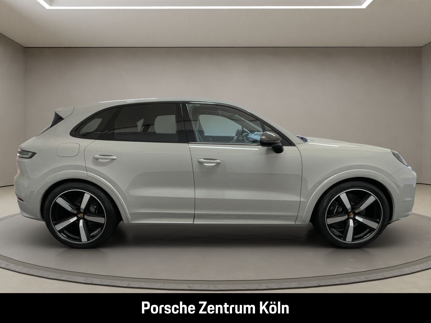 Porsche Cayenne GTS Carbon-Deisgn Sportabgas LED-Matrix