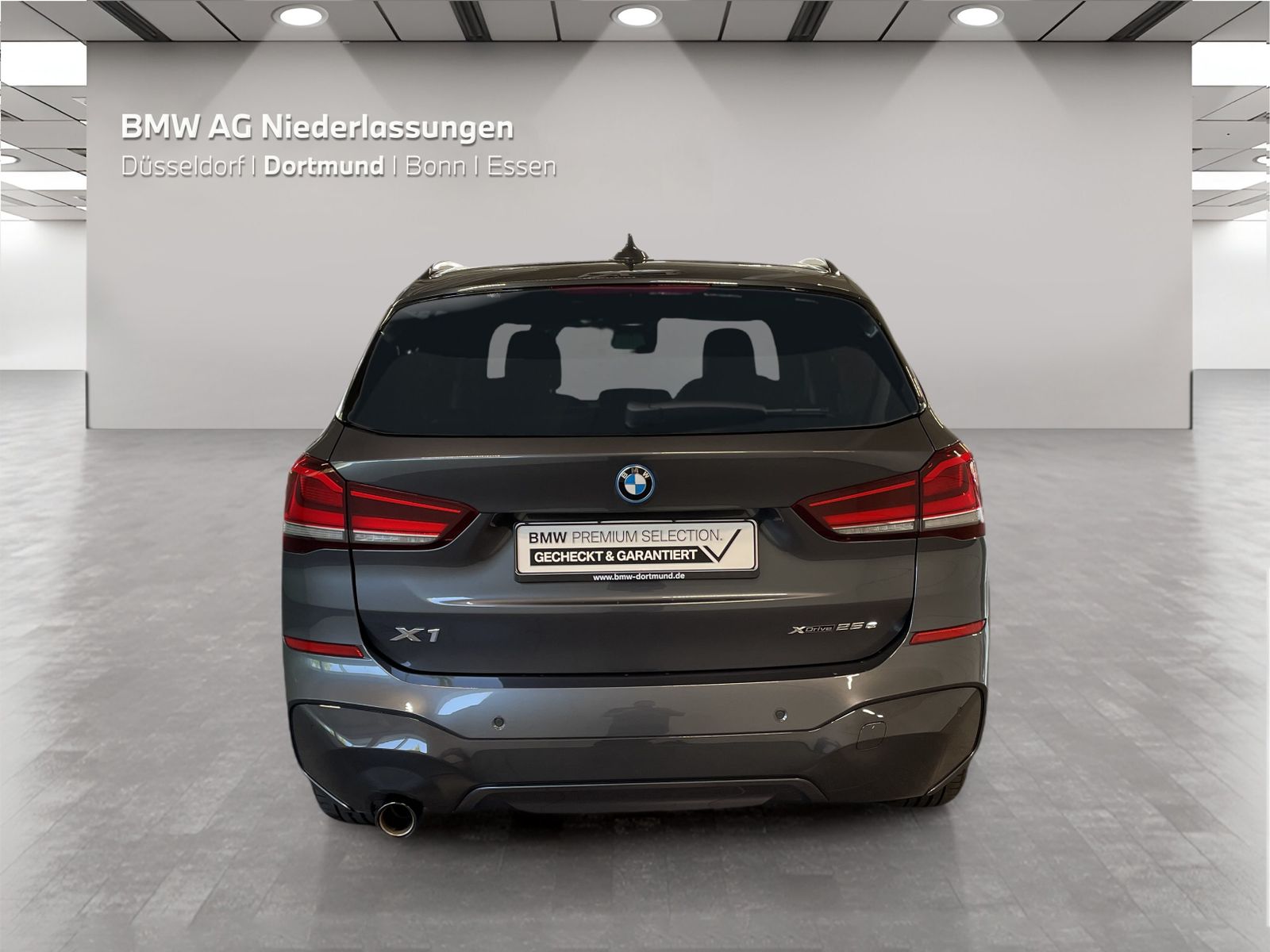 BMW X1 xDrive25e M Sport - Samsaru's Car Outlet