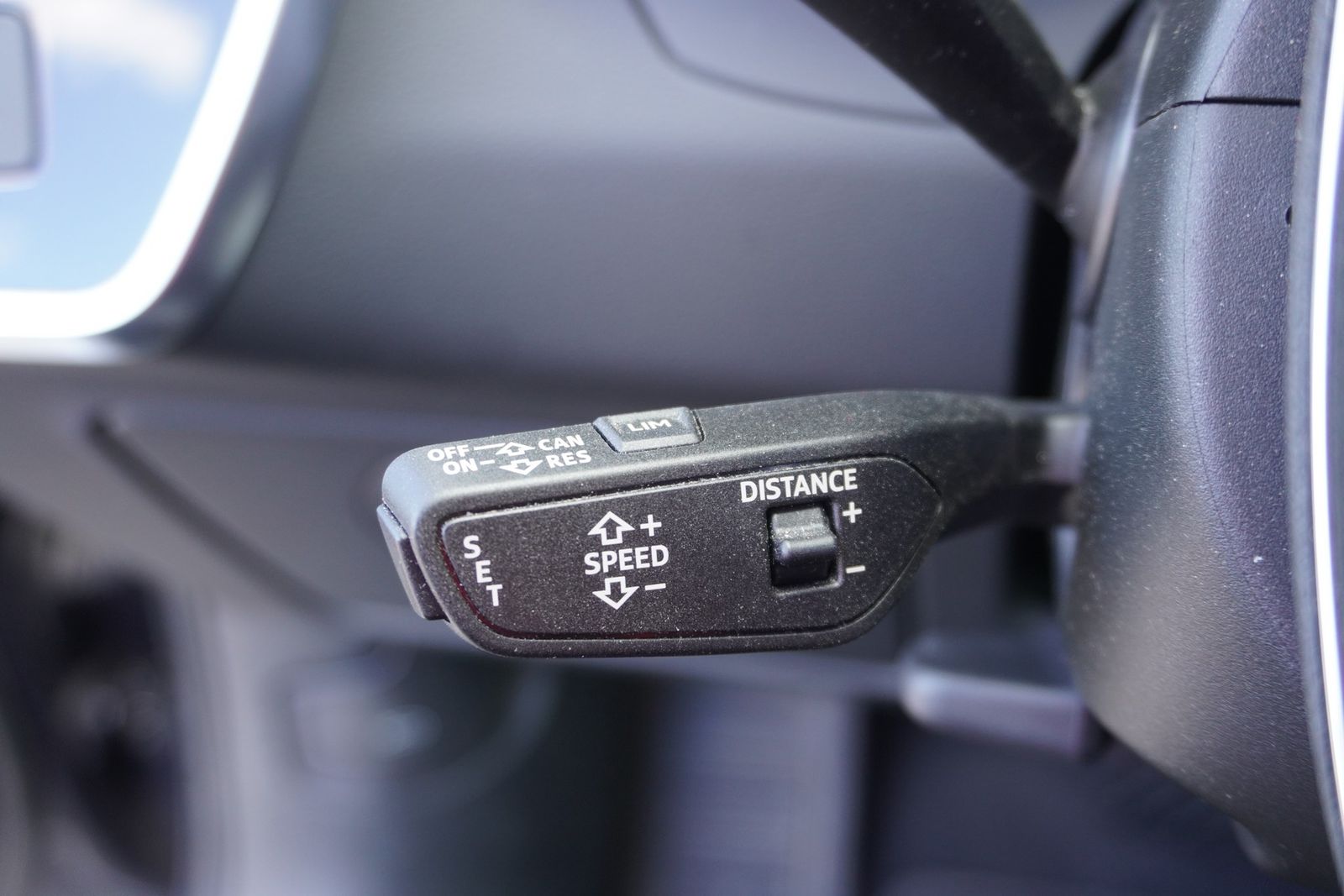 Audi A6 Avant 45 TDI quattro sport S-Tronic - Samsaru's Car Outlet