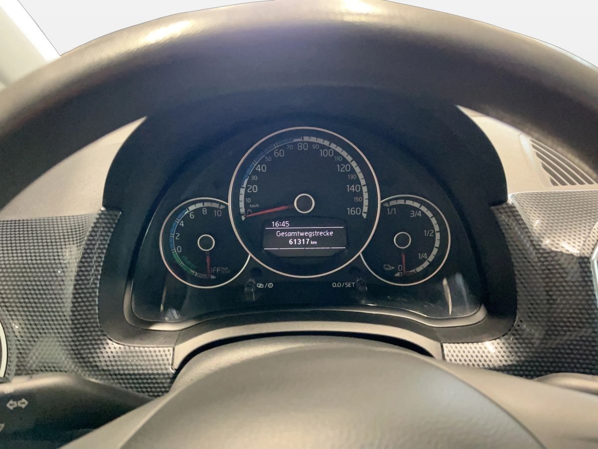 Volkswagen e-up! move up1 - Samsaru's Car Outlet