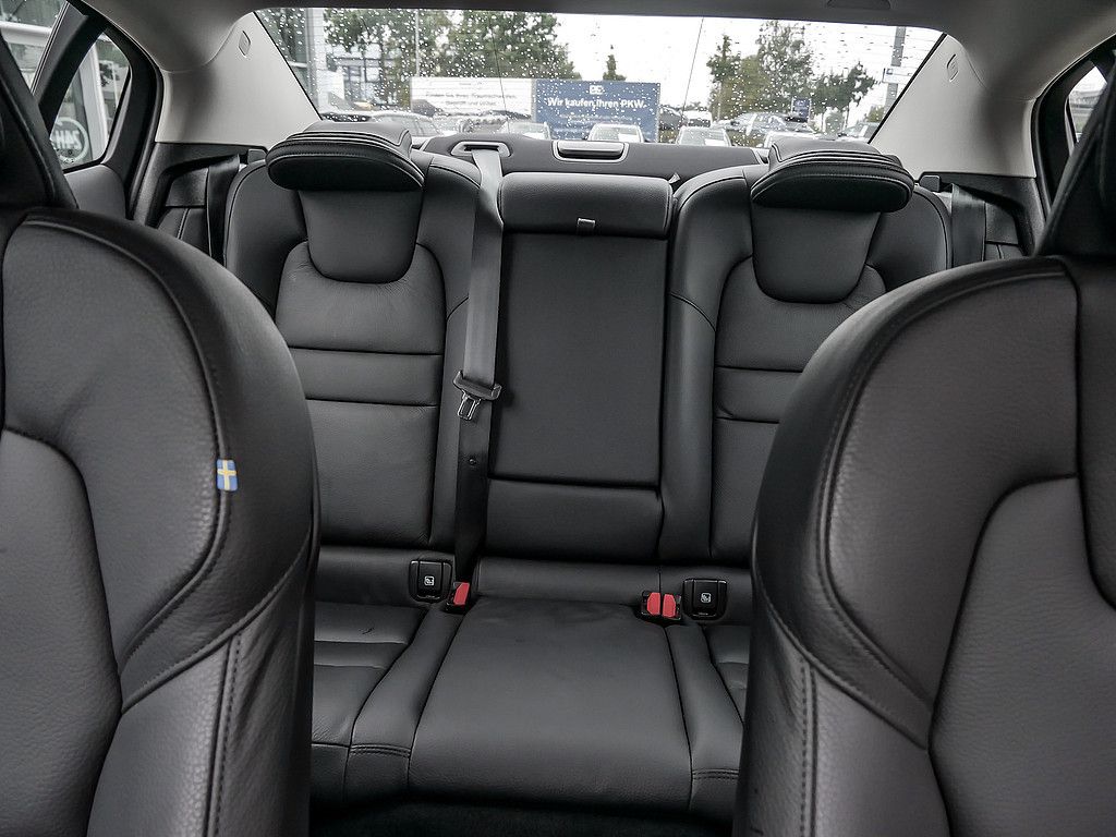 Volvo S60 T8 AWD Ultimate Dark AWD
