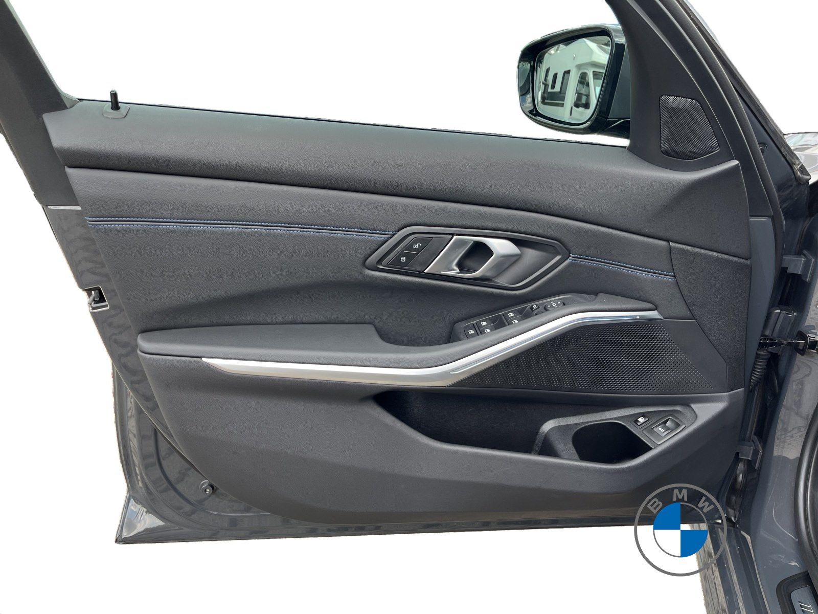BMW 330e xDrive Limousine M Sport 19" LED Ambiente