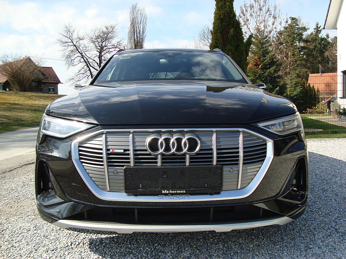 Audi e-tron 55 quattro RS-Sitze Garantie S-Line !!
