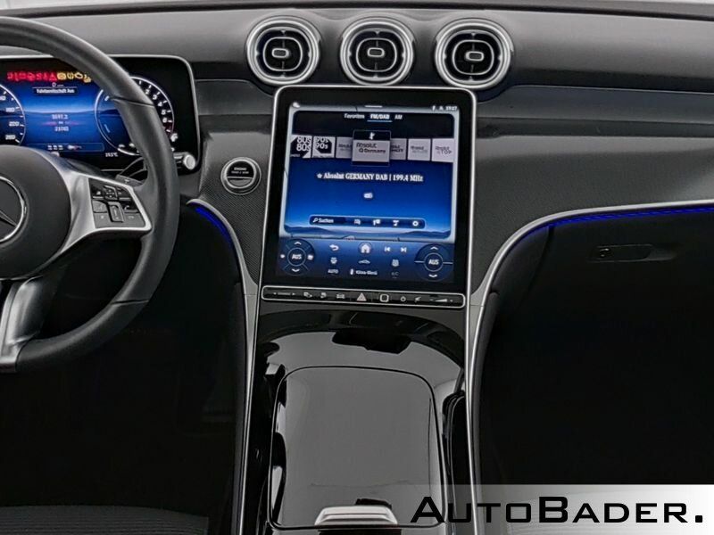 Mercedes-Benz GLC 300 e 4M Advanced+ PSD AHK DISTR LED RFK Tot