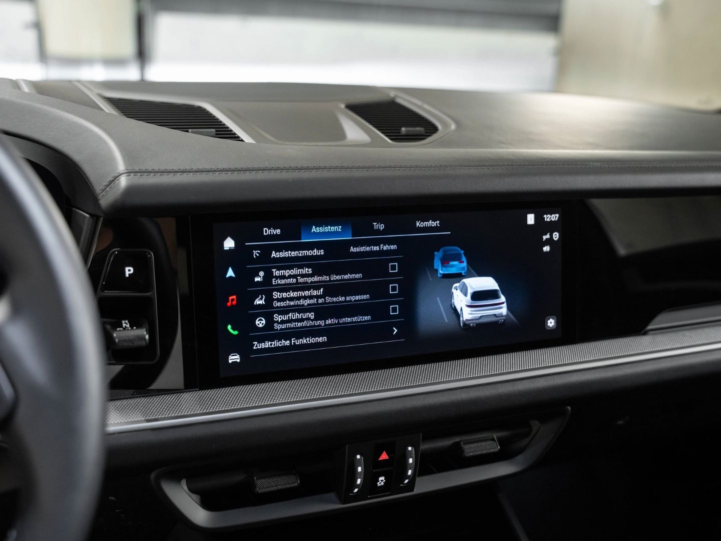 Porsche Cayenne S BOSE Standheizung Surround View PASM