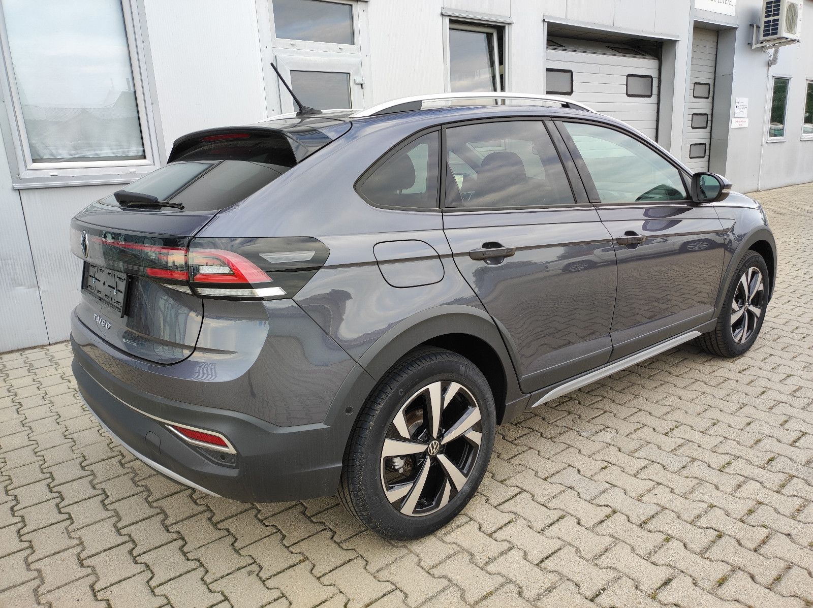 Volkswagen Taigo 1.0 TSI DSG Style - Samsaru's Car Outlet