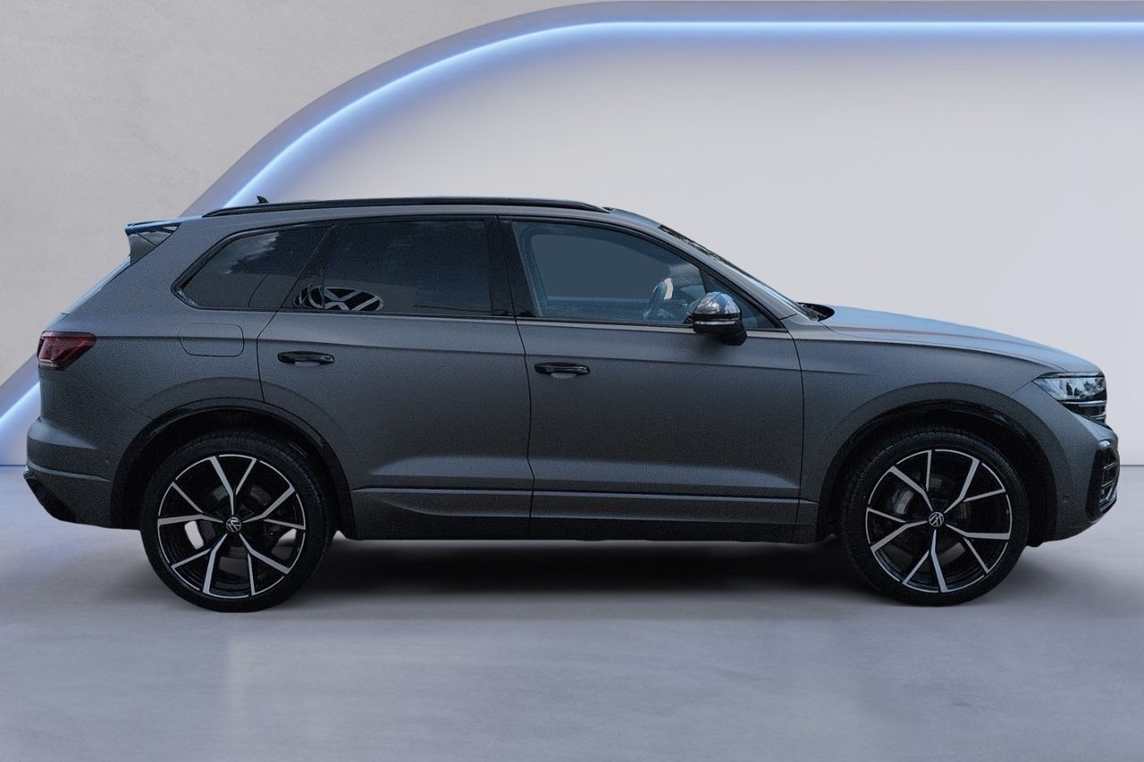 Volkswagen Touareg R-Line V6 TDI 4MO MATT+STHZ+LUFT+PANO+22