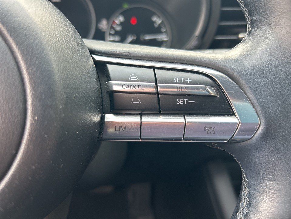 Mazda 3 2.0l "Selection" "NAVI" M Hybrid