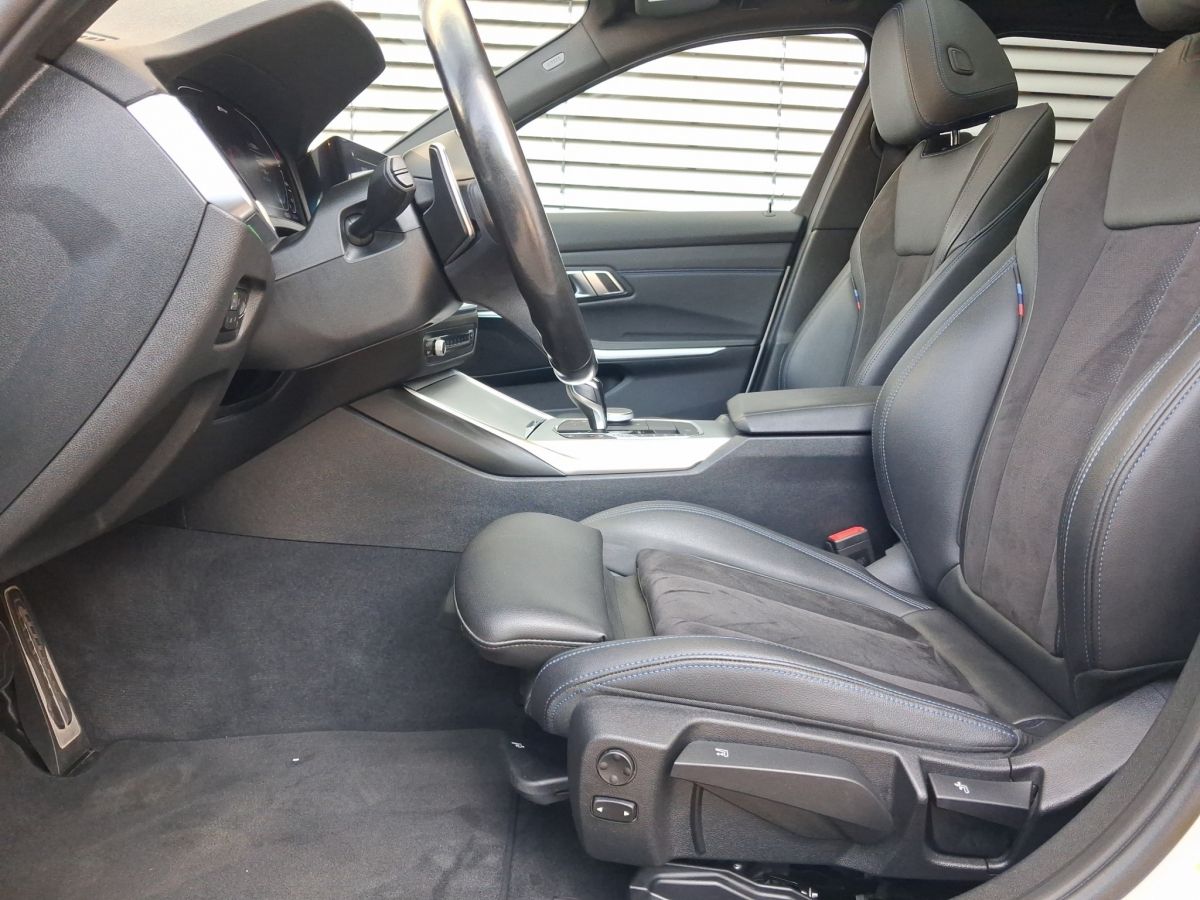 BMW 330e Touring M Sport - Samsaru's Car Outlet