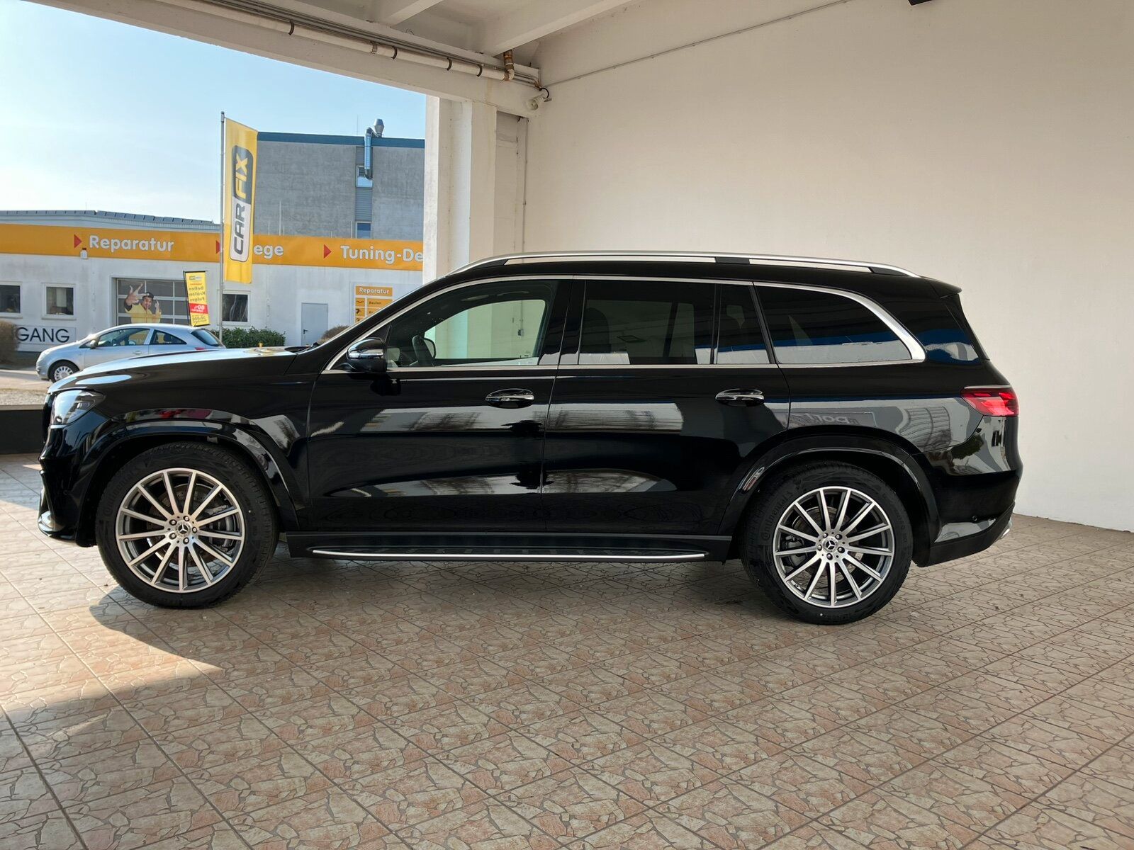Mercedes-Benz GLS 450 d 4M AMG Line - Samsaru's Car Outlet