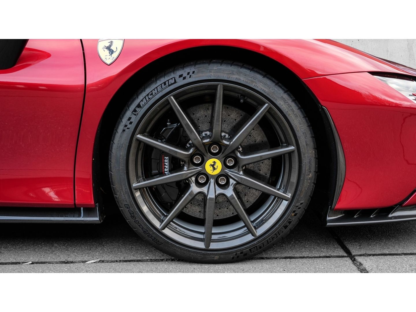 Ferrari SF90 Stradale - Samsaru's Car Outlet