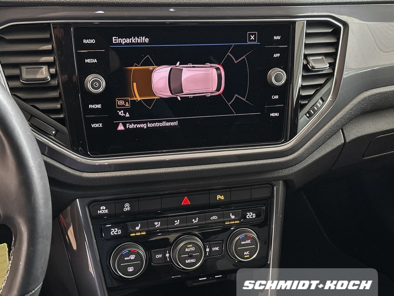 Volkswagen T-Roc 1.5 TSI - Samsaru's Car Outlet