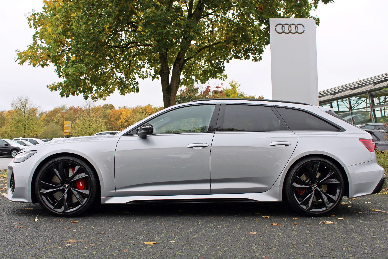 Audi RS6 Avant TFSI qu performance PANO LASER AHK HUD