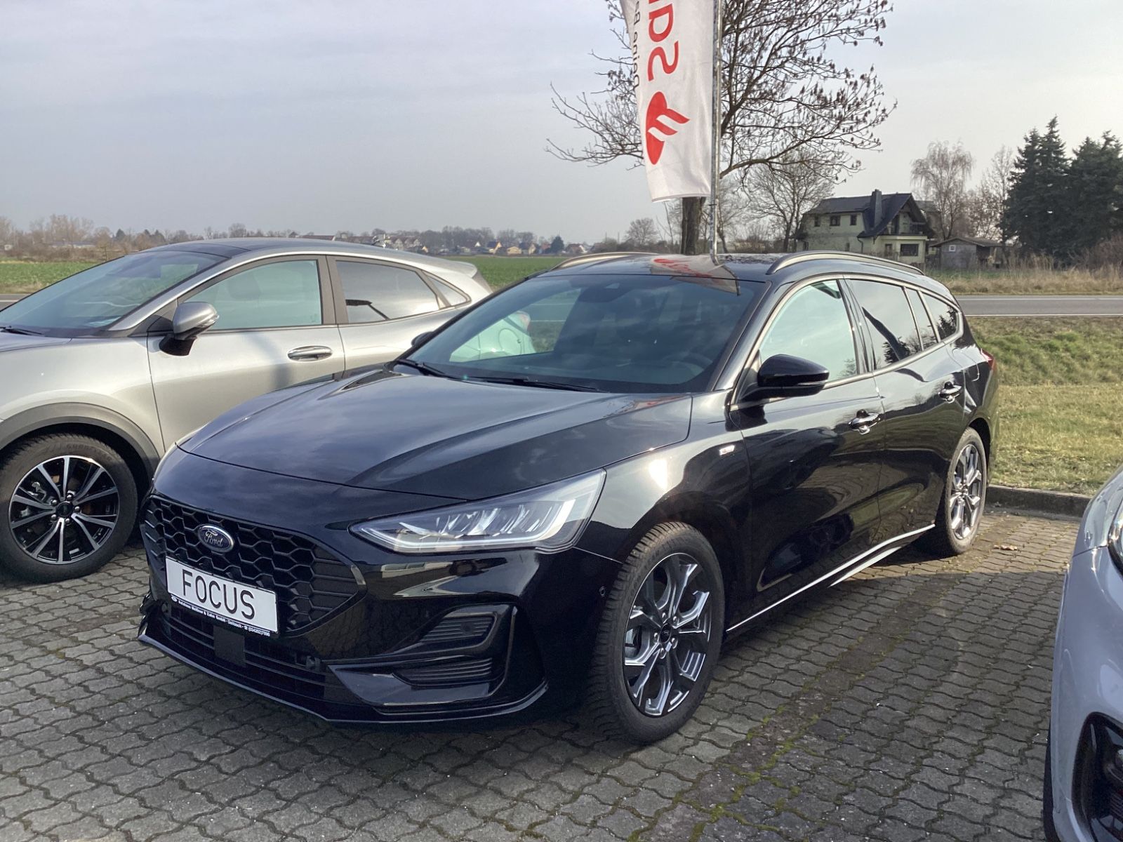 Ford Focus Turnier ST-Line X, AHK, GJR, RFK, LED