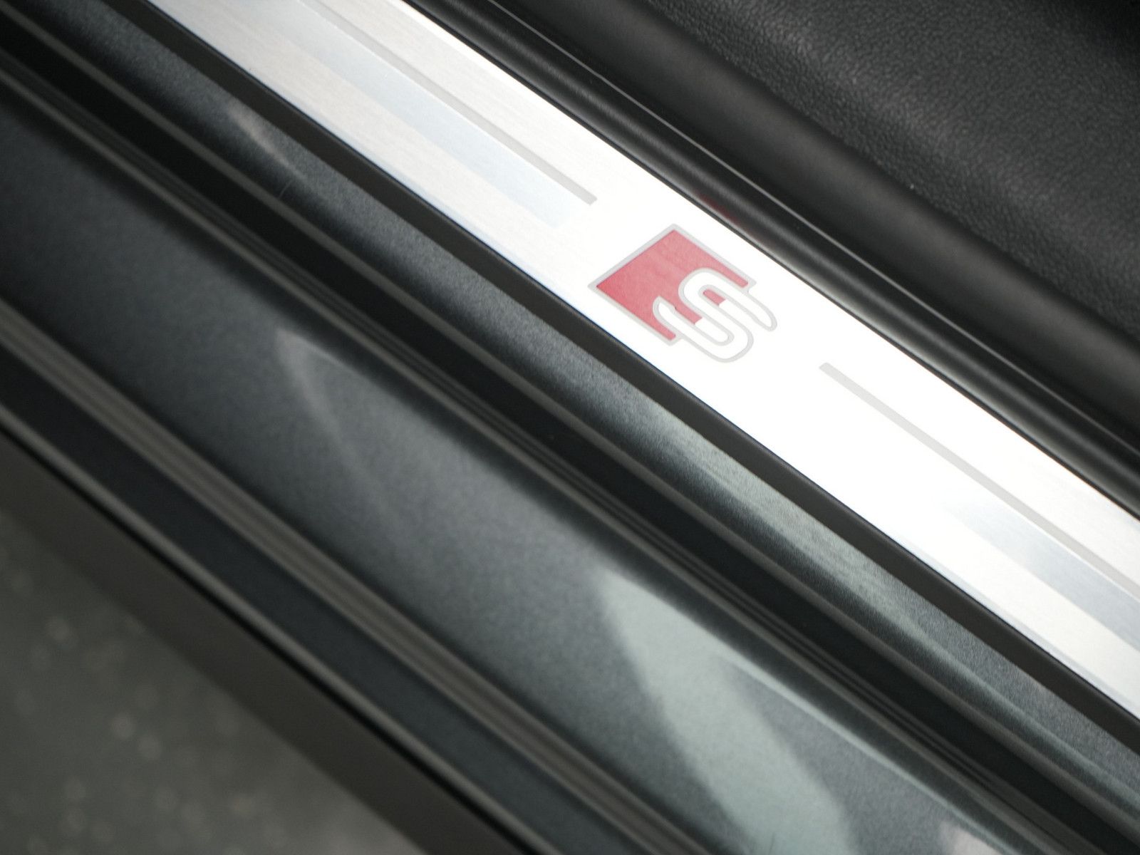 Audi A3 - Samsaru's Car Outlet