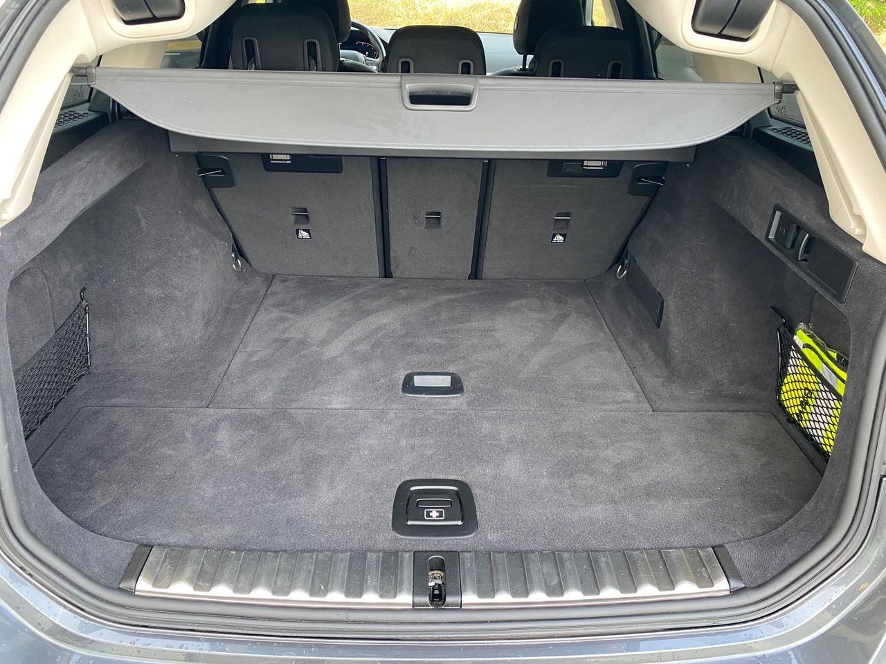 BMW 316d Touring Business Advantage - Samsaru's Car Outlet