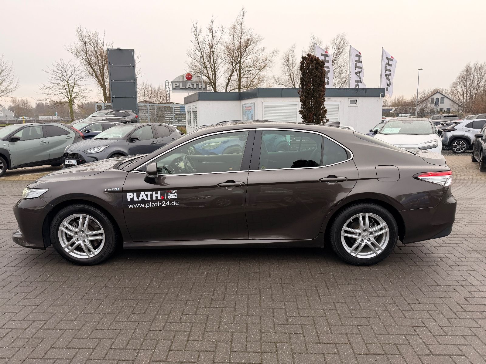 Toyota Camry Hybrid Executive