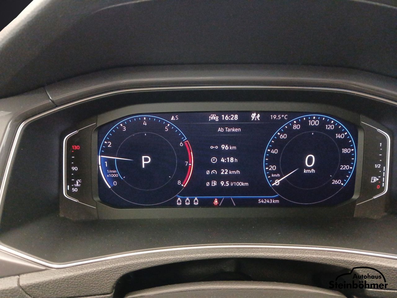 Volkswagen T-ROC Sport 1.5TSI DSG - Samsaru's Car Outlet
