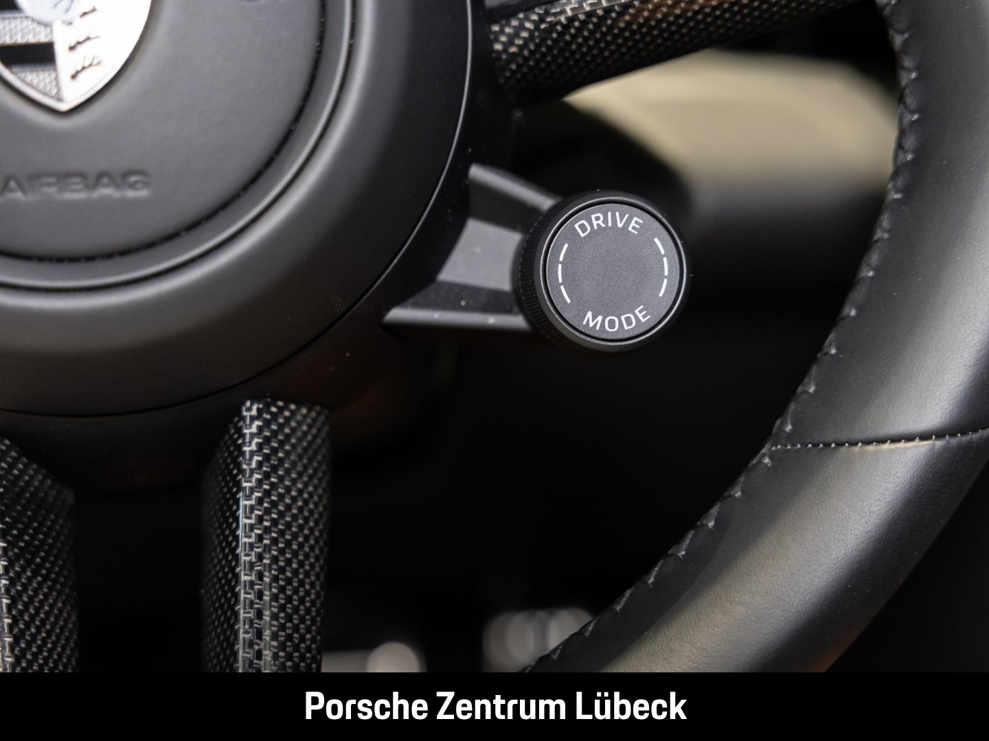 Porsche Macan Turbo BOSE Panoramadach Surround-View LED