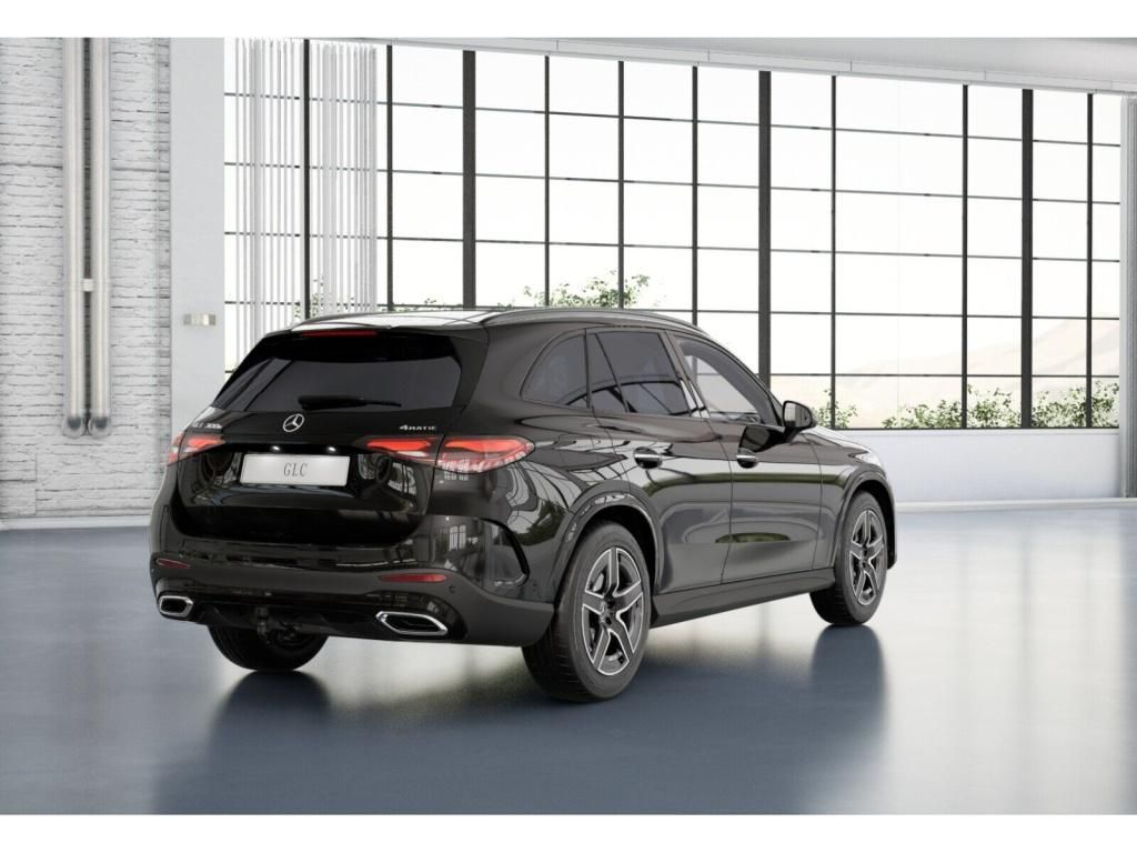 Mercedes-Benz GLC 300 e 4M AMG-Sport/Pano/Burm/AHK/Night/Distr