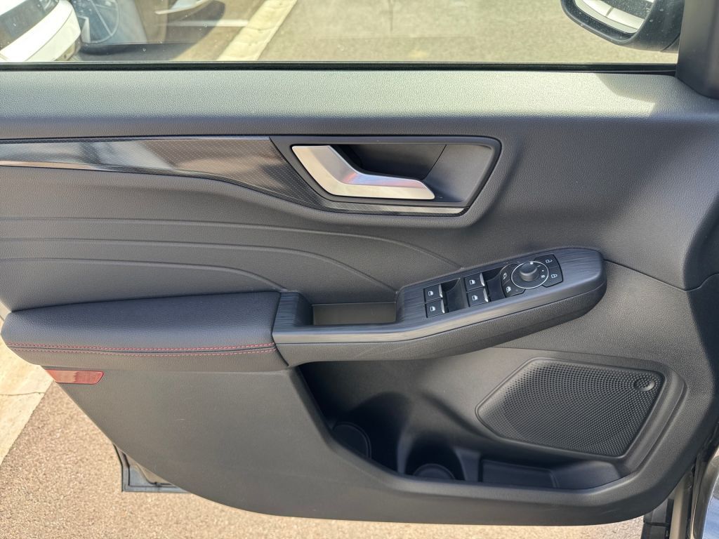 Ford Kuga 2.5 Duratec PHEV ST-LINE X *KAMERA*AHK SCHW
