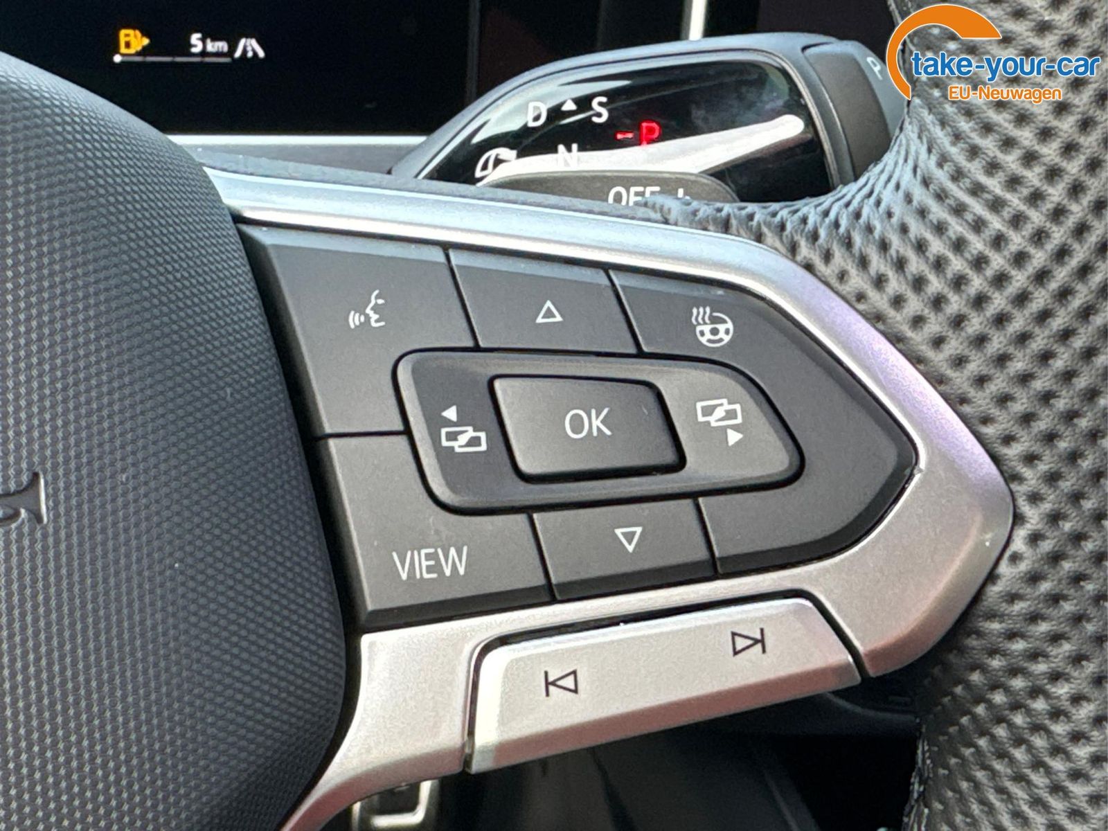 Volkswagen Passat Variant R-Line AHK+PANO+NAVI+Head-UP+M...