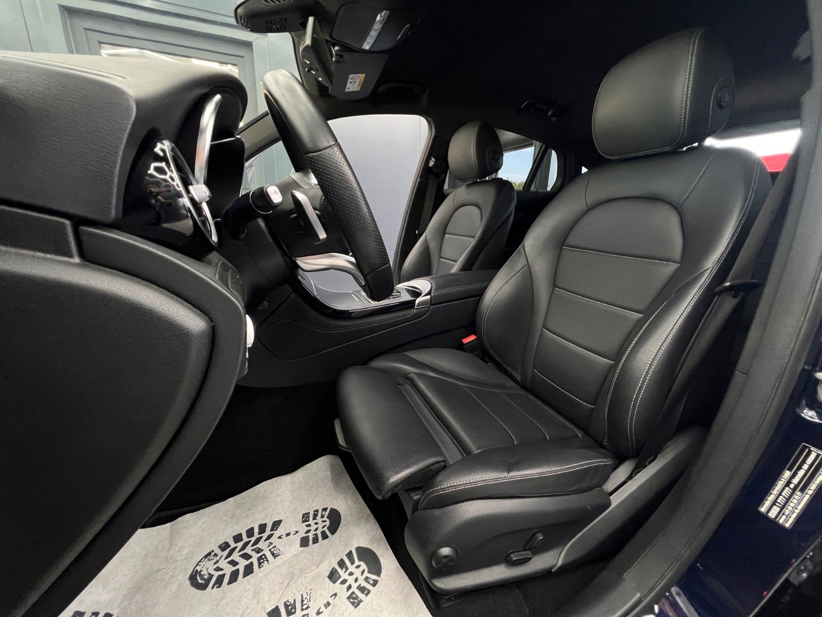 Mercedes-Benz GLC 300e 4M Coupé AMG - Samsaru's Car Outlet
