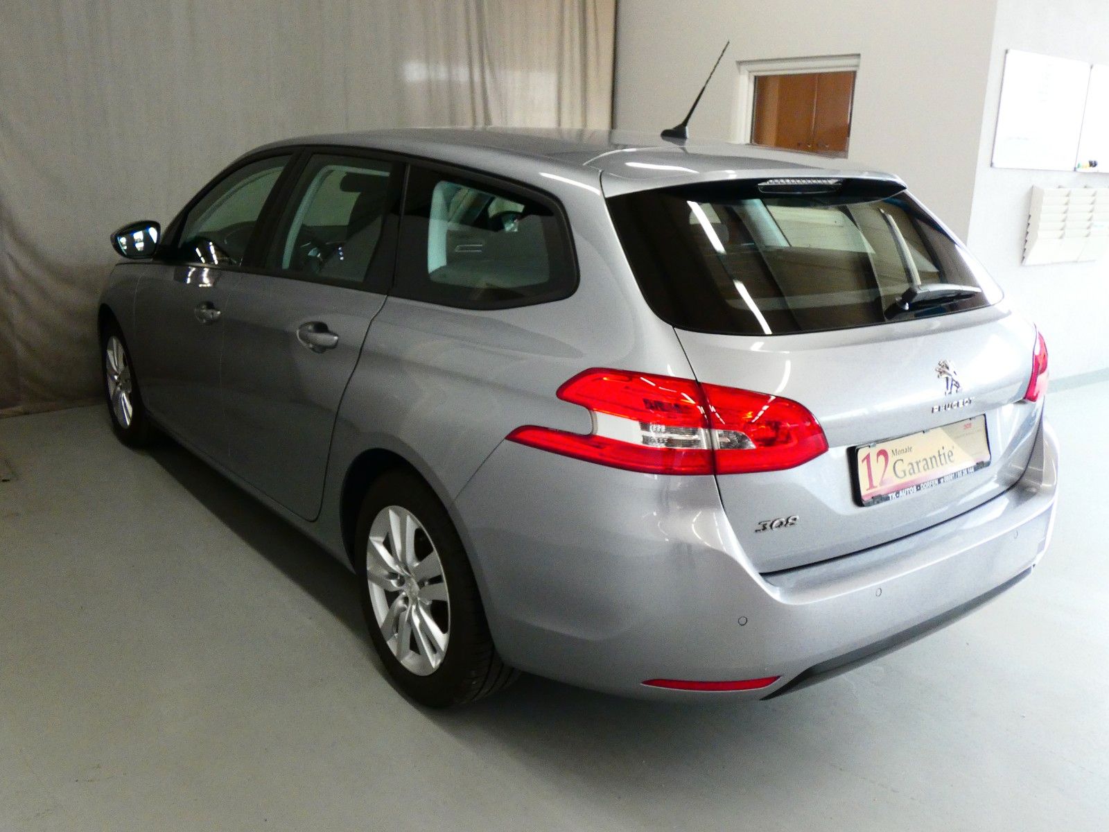 Peugeot 308 SW 1.5 HDi Active Pack - Samsaru's Car Outlet