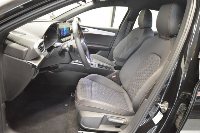 Seat Leon Sportstourer 2.0 TDI FR Navi/ SHZ/ AHK/ ...