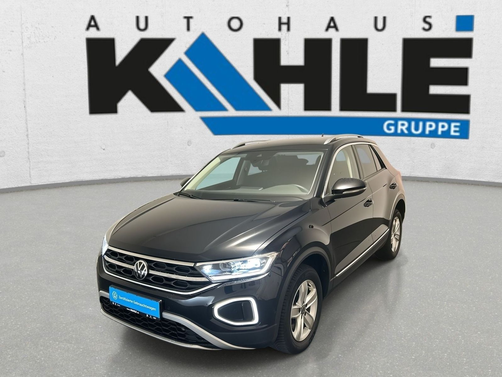 Volkswagen T-ROC 2.0 TDI Style - Samsaru's Car Outlet