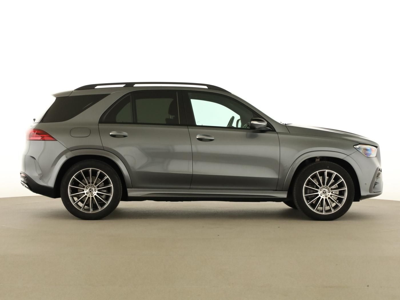 Mercedes-Benz GLE 450 d 4M AMG+NIGHT+AIRMATIC+AHK+PANO+DISTR++