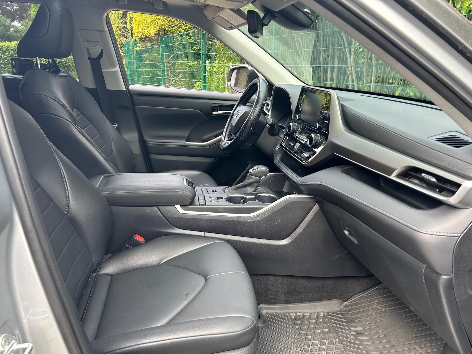 Toyota Highlander XLE 7-Sitzer