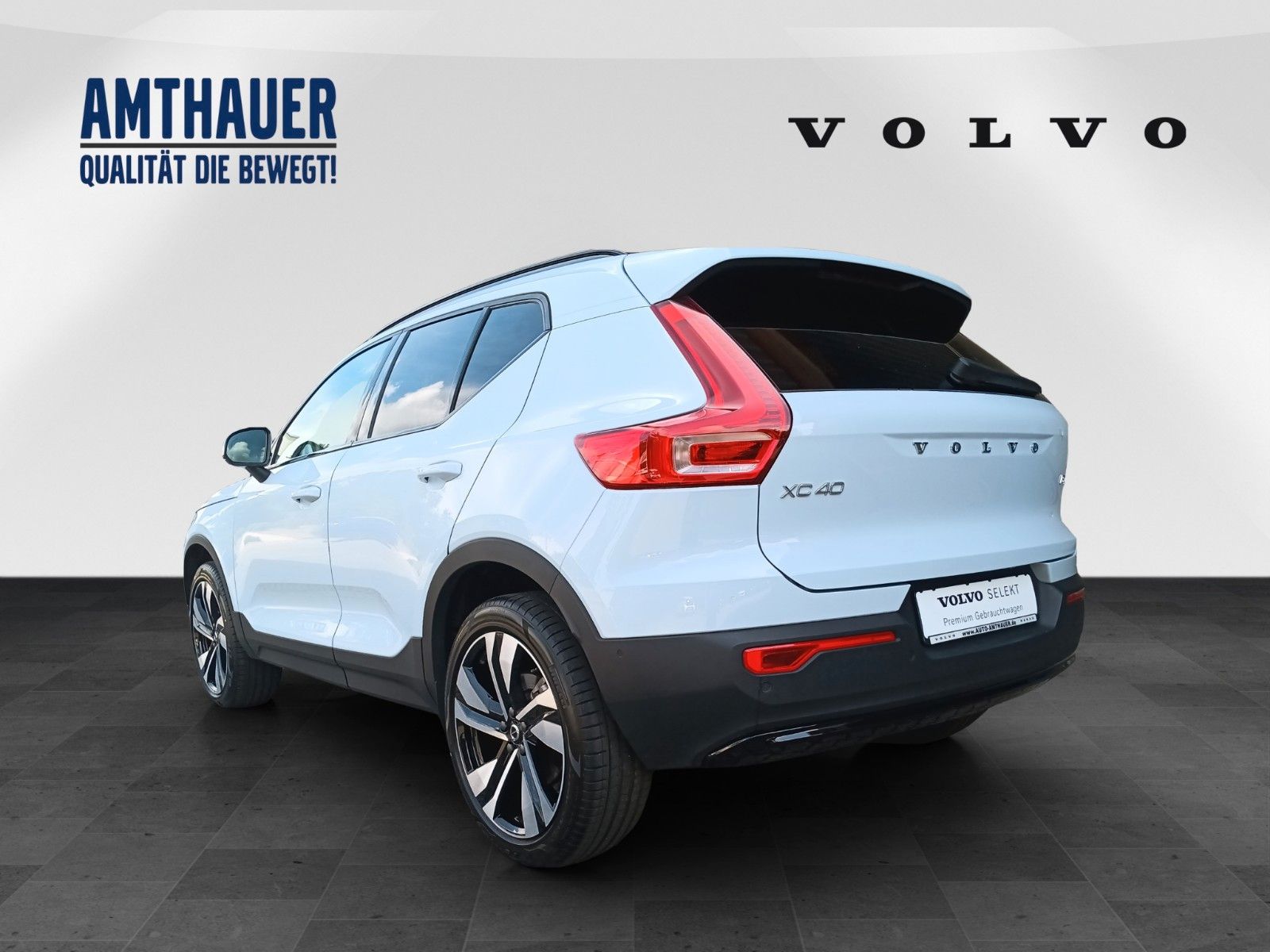 Volvo XC40 B4 2WD - Samsaru's Car Outlet