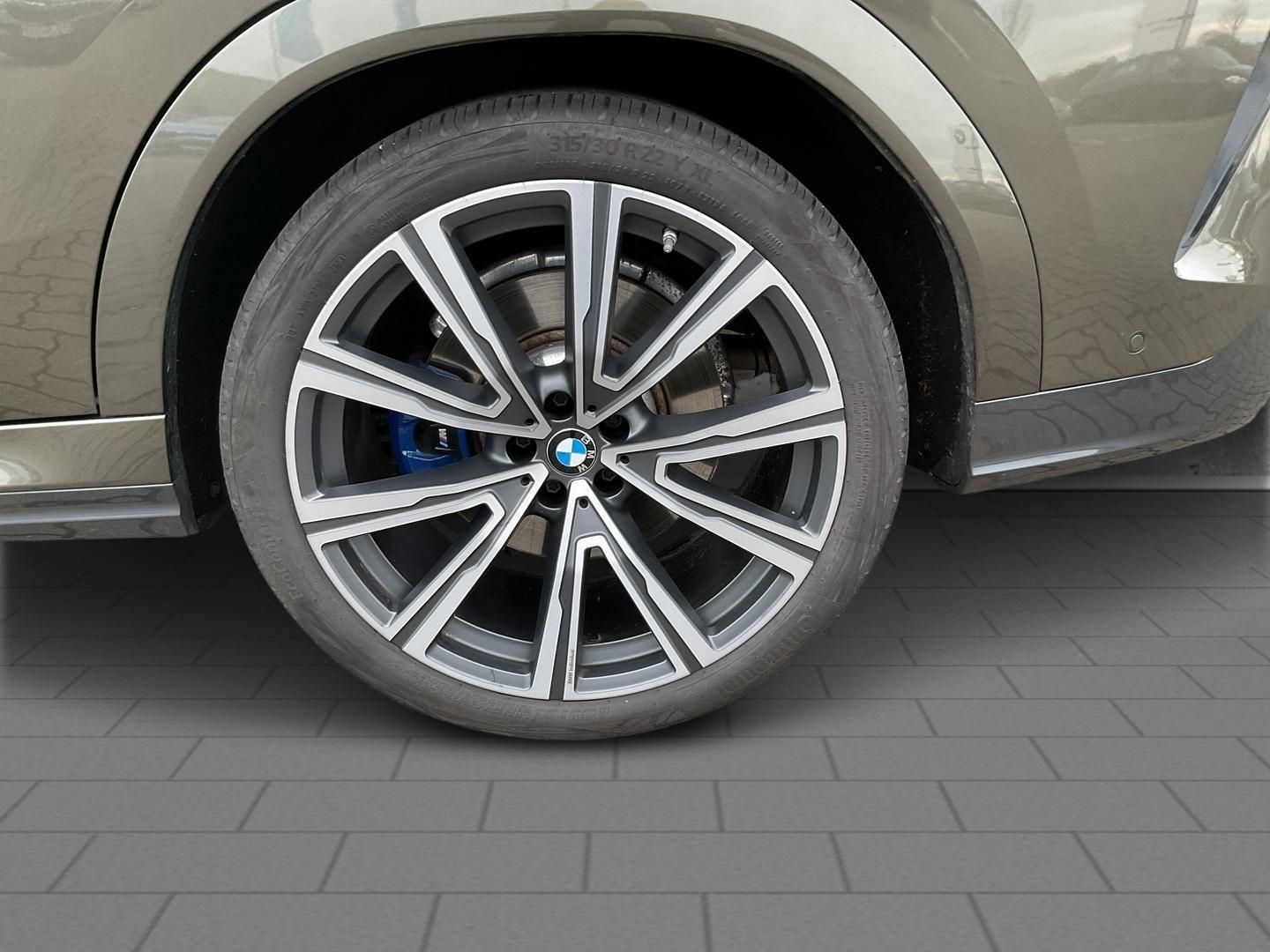 BMW X6 xDrive 40d M Sportpaket AHK HUD Pano Luftfede