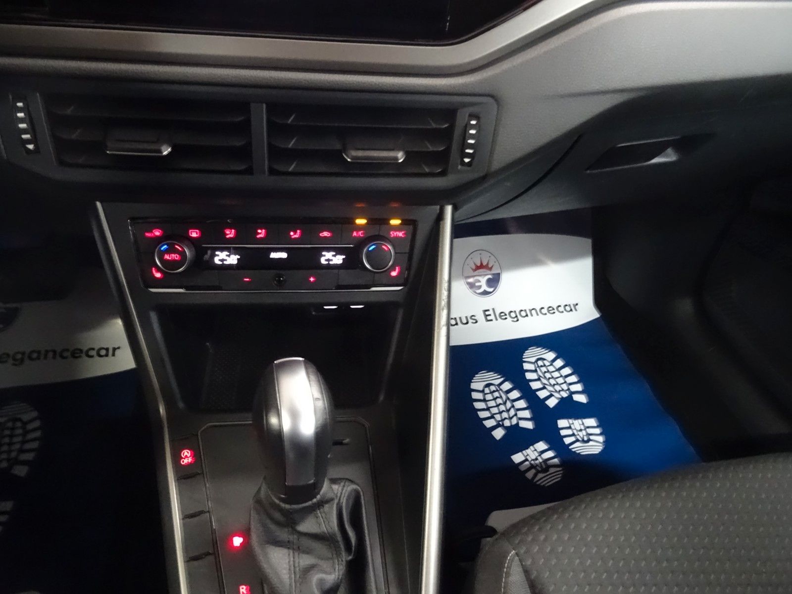 Volkswagen POLO 1.0 TSI Comfortline - Samsaru's Car Outlet