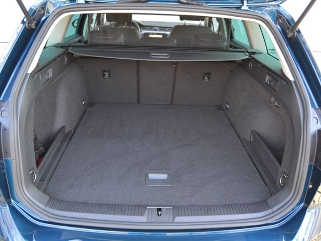 Volkswagen Passat Alltrack 2.0 TDI 200 PS 4M DSG IQ.DRIVE/A
