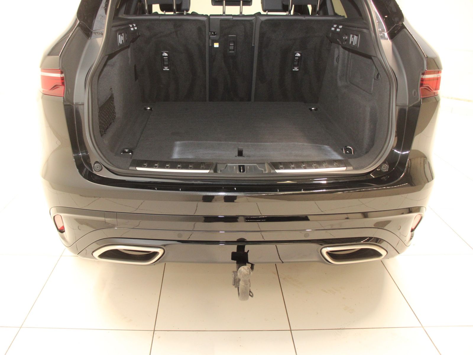 Jaguar F-Pace D300 AWD R-Dynamic SE inkl. Winterkomplet