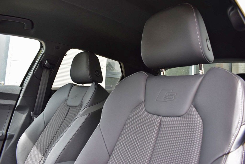 Audi A1 Sportback 40 TFSI S-line - Samsaru's Car Outlet
