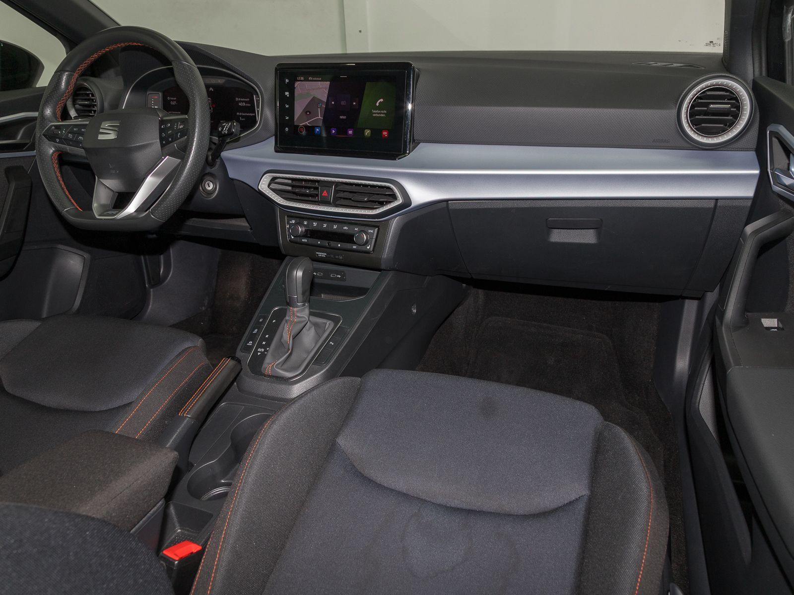 Seat Ibiza 1.0 TSI DSG FR LINE - Samsaru's Car Outlet