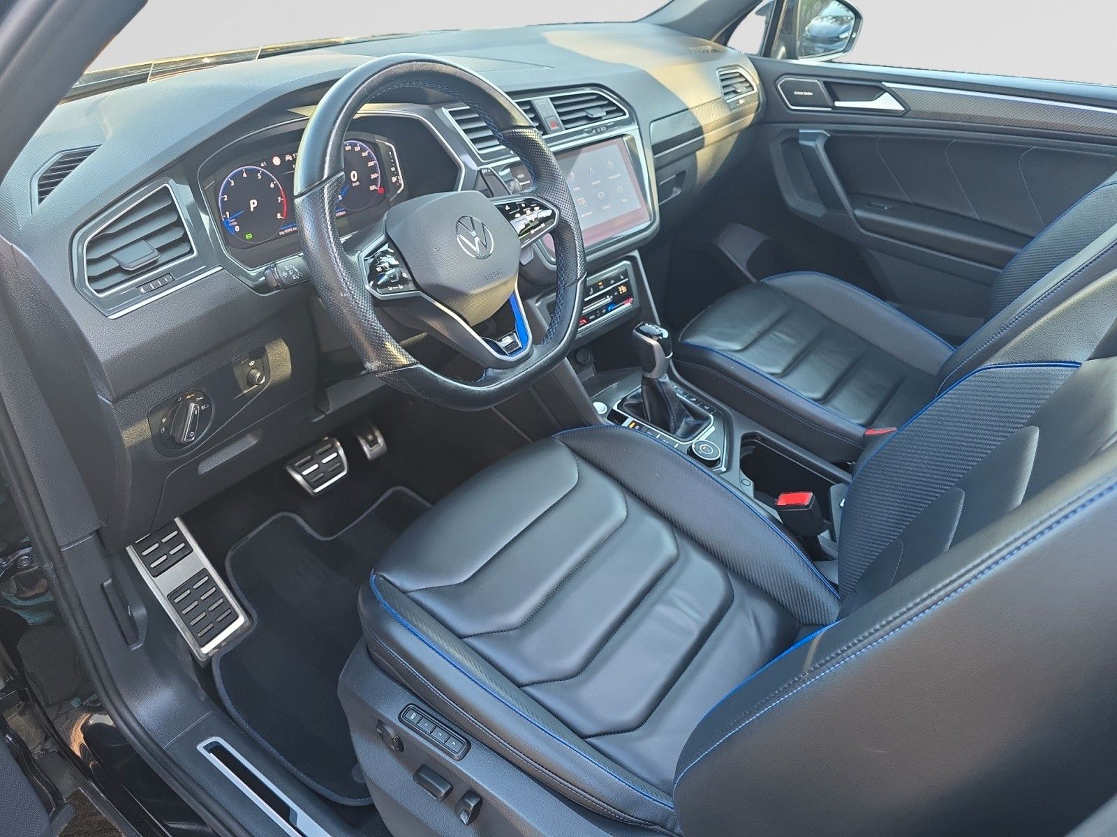 Volkswagen Tiguan R4Motion*PANO*ACC*360°*AHK*Akrapovic*H&K