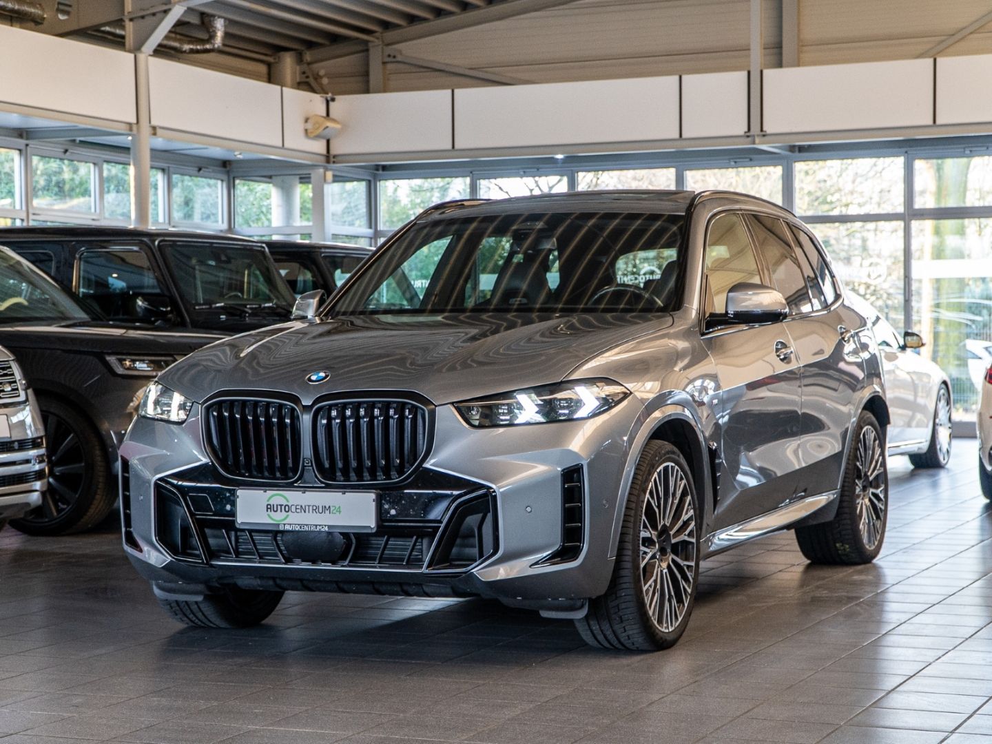 BMW X5 30d MSport 7-Sitzer HK Pano Carbon Luft AHK