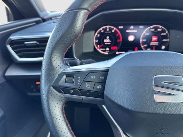 Seat Leon FR 1.5eTSI DSG NAVI AHK KAMERA SHZG LED KLI