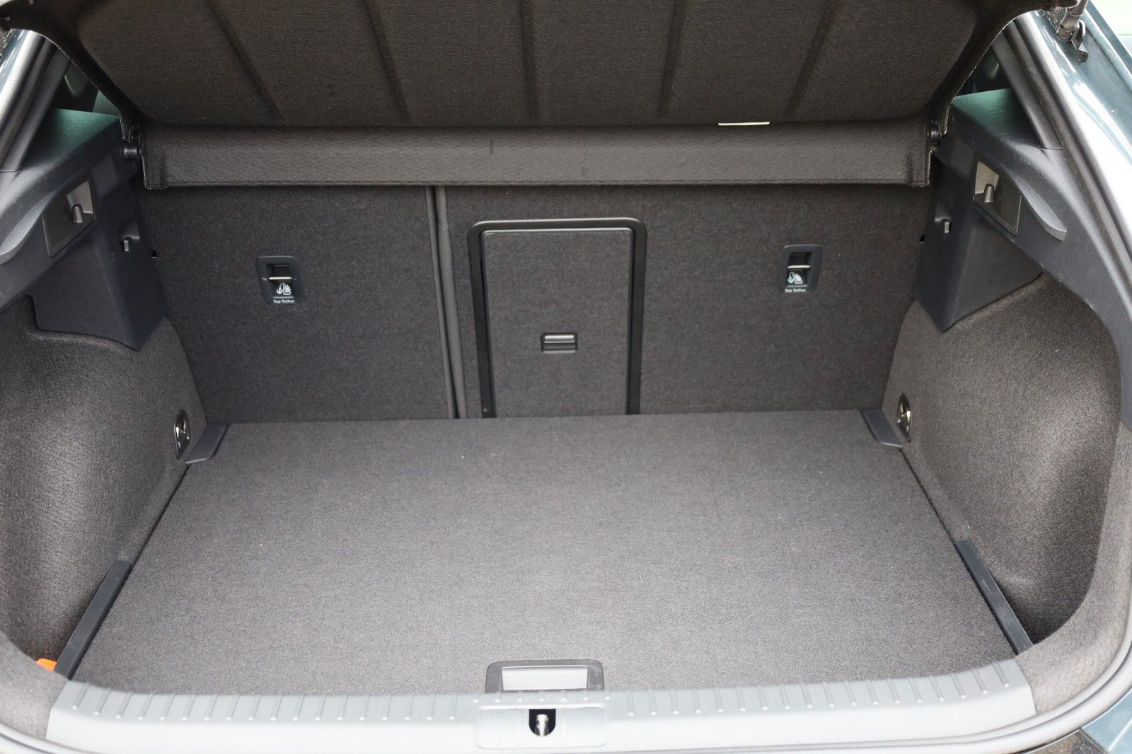 Cupra Formentor 1.5 eTSI - Samsaru's Car Outlet