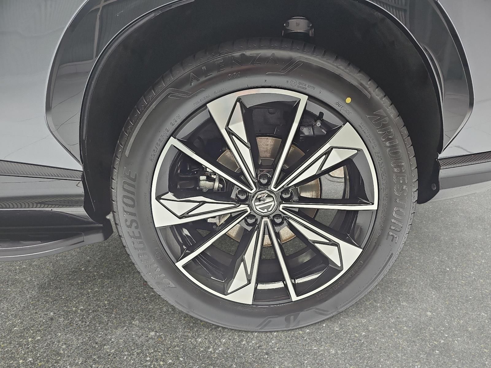 MG HS 1.5 PLUG-IN-HYBRID LUXURY LEDER 360-GRAD-KAME