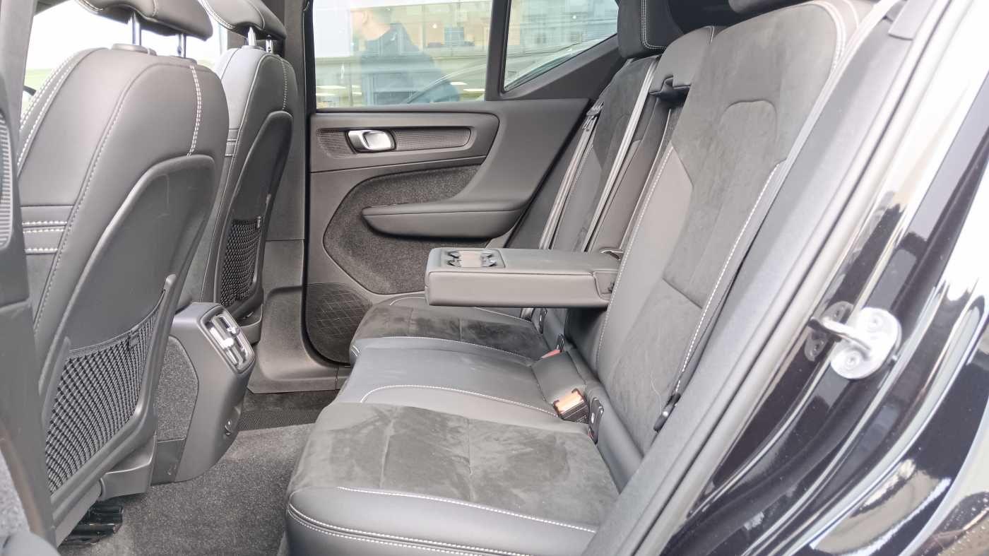 Volvo XC40 Recharge Twin Ultimate AWD 'AHK, Schiebedac