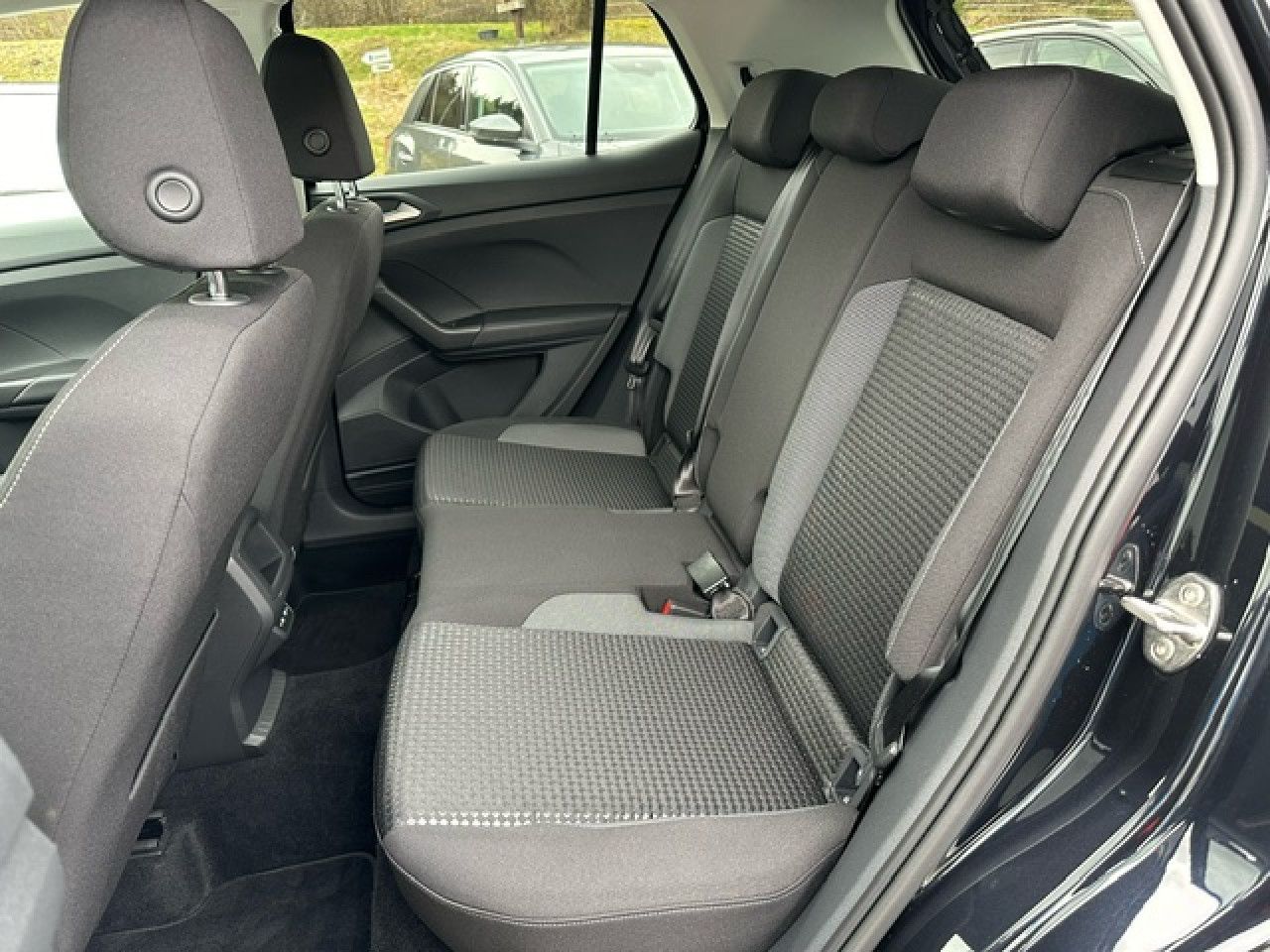 Volkswagen T-Cross Active 1.5 TSI DSG - Samsaru's Car Outlet